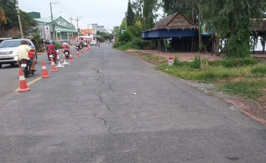 Bo GTVT phan hoi ve viec som bo tri nguon von de trien khai du an duong tranh Long Xuyen tuyen QL91 - Hinh anh 1