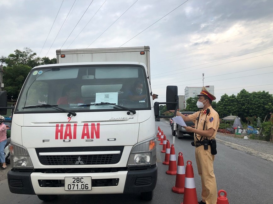 Phan luong tu xa, kiem soat nguoi dan di vao vung do - Hinh anh 5