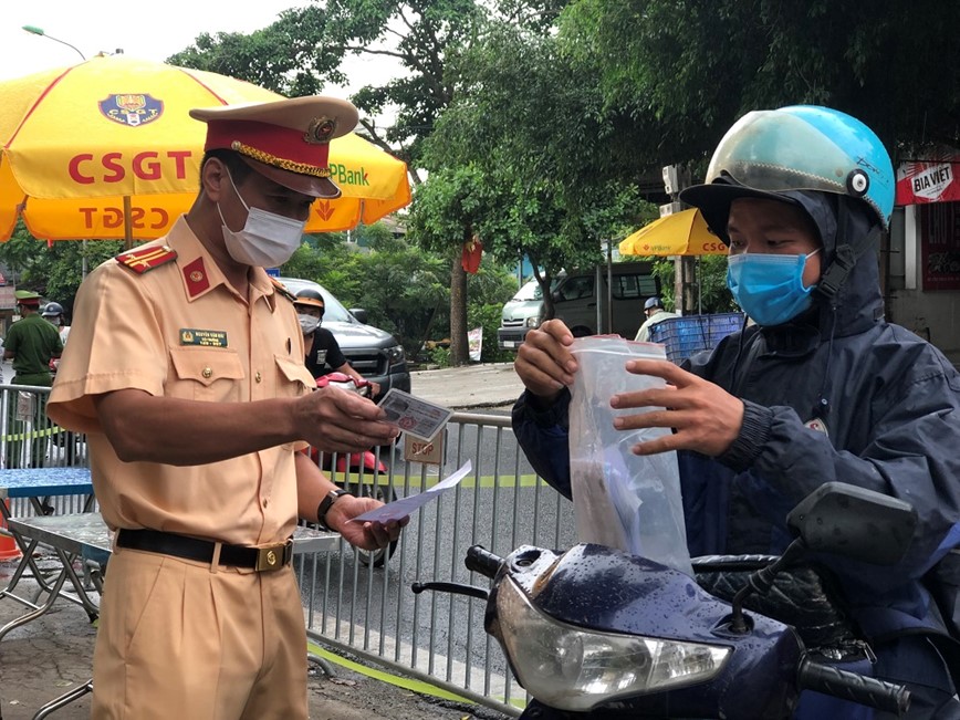 Phan luong tu xa, kiem soat nguoi dan di vao vung do - Hinh anh 10