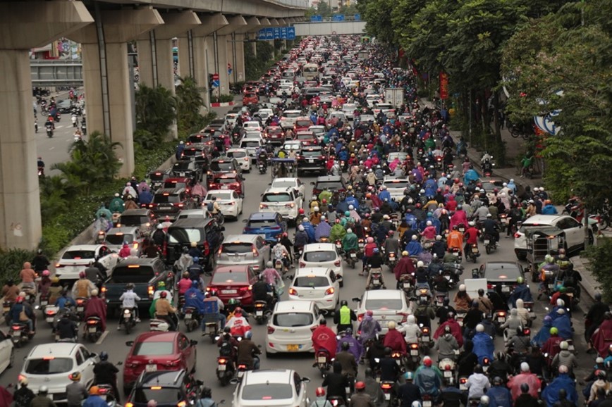 Sang dau tuan, tau dien Cat Linh – Ha Dong “bang qua” un tac gio cao diem - Hinh anh 10