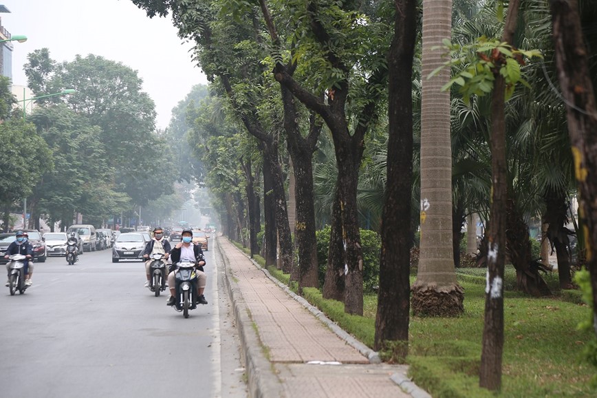 Ha Noi: Chuan bi mo rong 2 lan xe tren duong Hoang Quoc Viet - Hinh anh 5