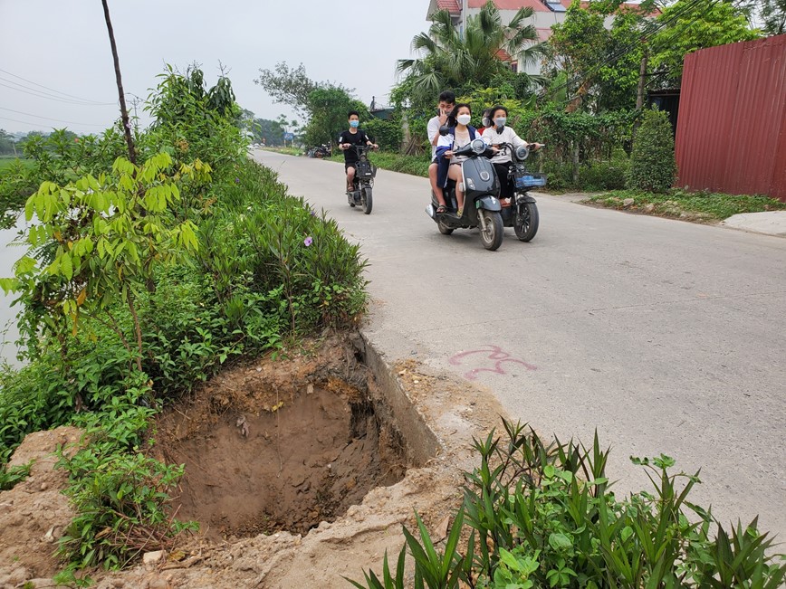 Huyen Phu Xuyen: Hang tram ho sau 