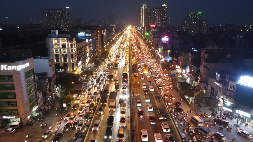 Ha Noi: Duong Vanh dai 3 tren cao un tac gan 10km nhieu gio dong ho - Hinh anh 5