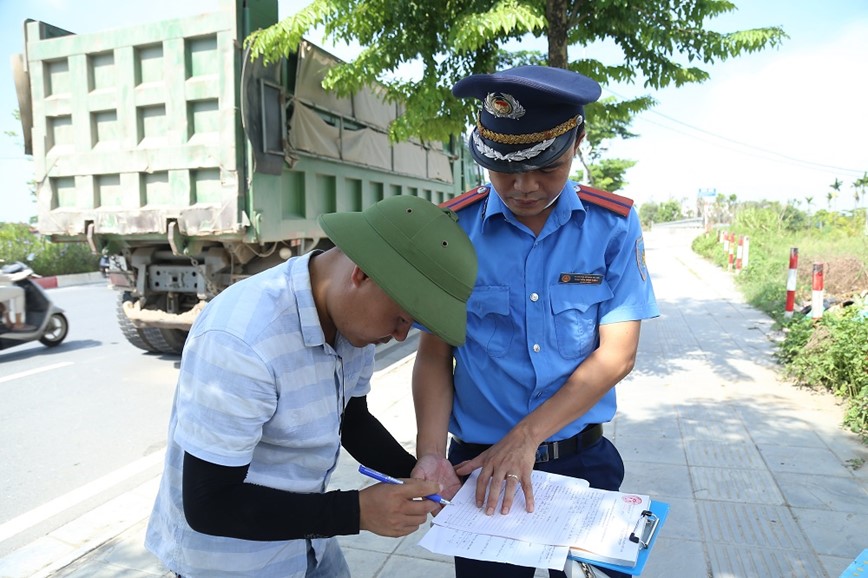 Xu phat manh tay doi voi phuong tien coi noi thanh thung - Hinh anh 3