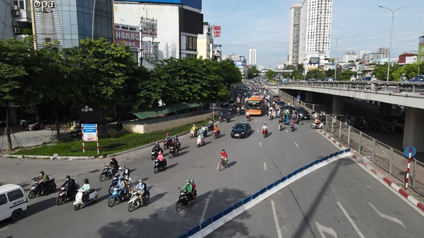 Dieu chinh lai giao thong khu vuc Nga Tu So - Hinh anh 1