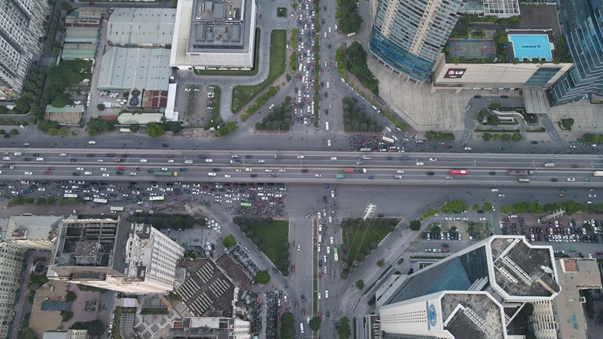 Ha Noi: Nhin tu tren cao nhung khu vuc duoc de xuat lam ham chui - Hinh anh 1