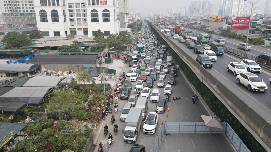 De xuat phuong an giam un tac duong Nguyen Xien - Hinh anh 1