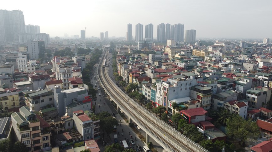 Chay thu 8 doan tau tuyen duong sat Nhon - ga Ha Noi - Hinh anh 9