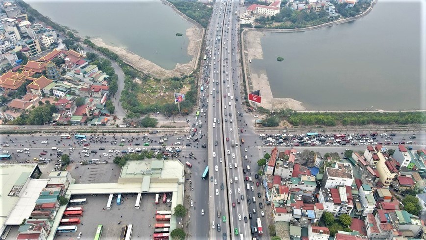 Giao thong Ha Noi thuan loi truoc ky nghi Tet Nguyen dan - Hinh anh 3