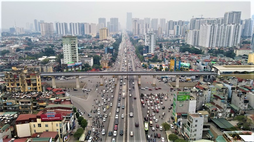 Giao thong Ha Noi thuan loi truoc ky nghi Tet Nguyen dan - Hinh anh 1