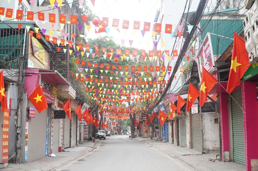 Duong pho Ha Noi vang ve ngay dau nam moi - Hinh anh 7