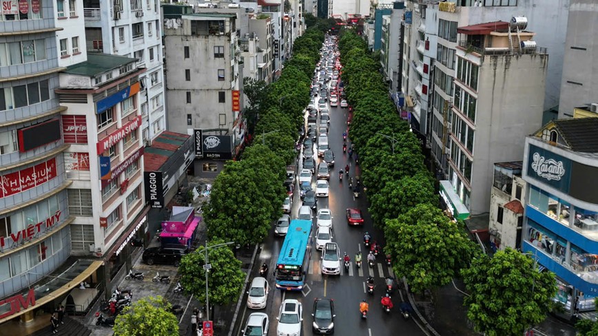 Ha Noi mua lon, giao thong “te liet“ - Hinh anh 12