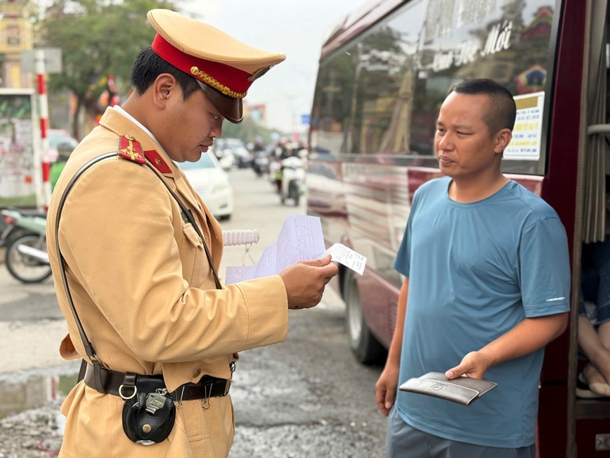 Huong dan tich diem bang lai xe la mot hinh thuc lua dao - Hinh anh 1