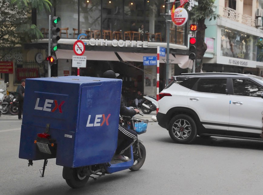 Van con nhieu nguoi co tinh vi pham trat tu, an toan giao thong - Hinh anh 7