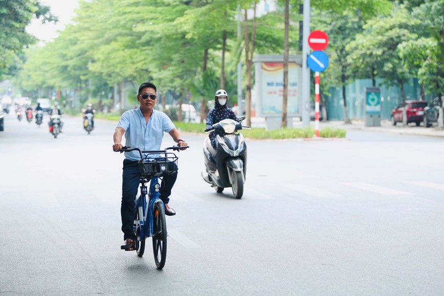 Hà Nội bổ sung 49 trạm xe đạp công cộng - Hình ảnh 1 Ha Noi bo sung 49 tram xe dap cong cong - Hinh anh 1