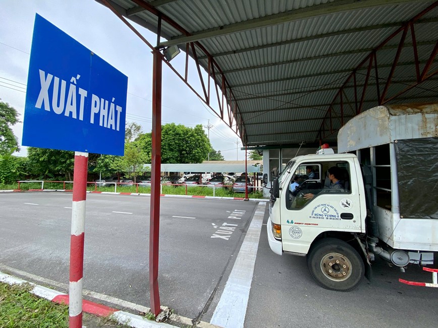 Ha Noi CSGT to chuc ky thi sat hach lai xe dau tien - Hinh anh 7