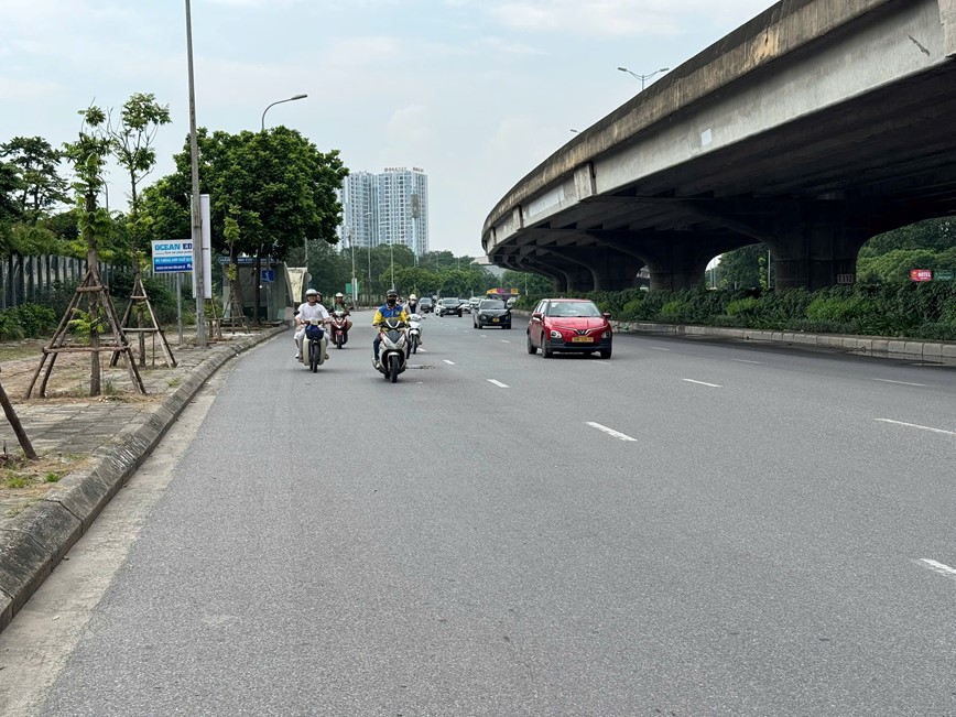 Ngay cuoi ky nghi le, Ha Noi khong un tac giao thong - Hinh anh 3