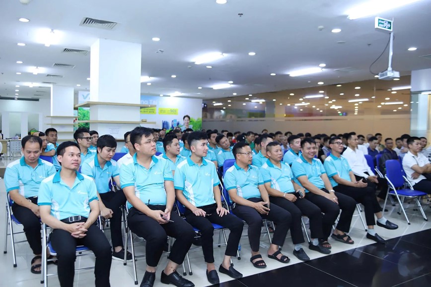 Xay dung van hoa giao thong cho tai xe taxi - Hinh anh 2