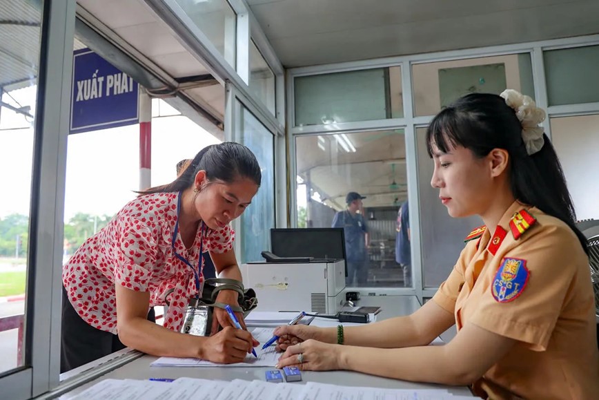 Trung tam sat hach ve tinh, giam ap luc thi bang lai xe - Hinh anh 6