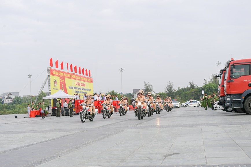 Hai Phong, Hai Duong: Ra quan mo dot cao diem tan cong tran ap toi pham, dam bao an ninh trat tu Tet Nguyen dan Quy Mao 2023. - Hinh anh 8