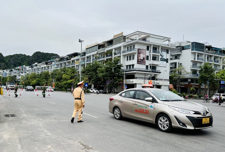 Quang Ninh: Se cam mot so tuyen duong de phuc vu Le hoi Hokkaido - Hinh anh 1