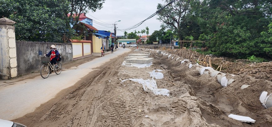 Huyen An Duong, TP Hai Phong: Nhieu nha thau da “bo qua” quy trinh ve an toan giao thong - Hinh anh 4