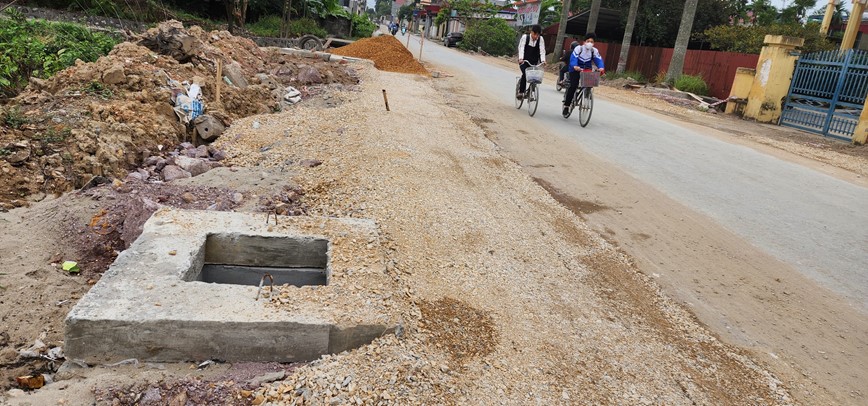 Huyen An Duong, TP Hai Phong: Nhieu nha thau da “bo qua” quy trinh ve an toan giao thong - Hinh anh 6