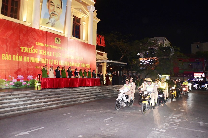 Cong an TP Hai Phong ra quan trien khai bao dam ANTT Tet nguyen dan 2024 - Hinh anh 2