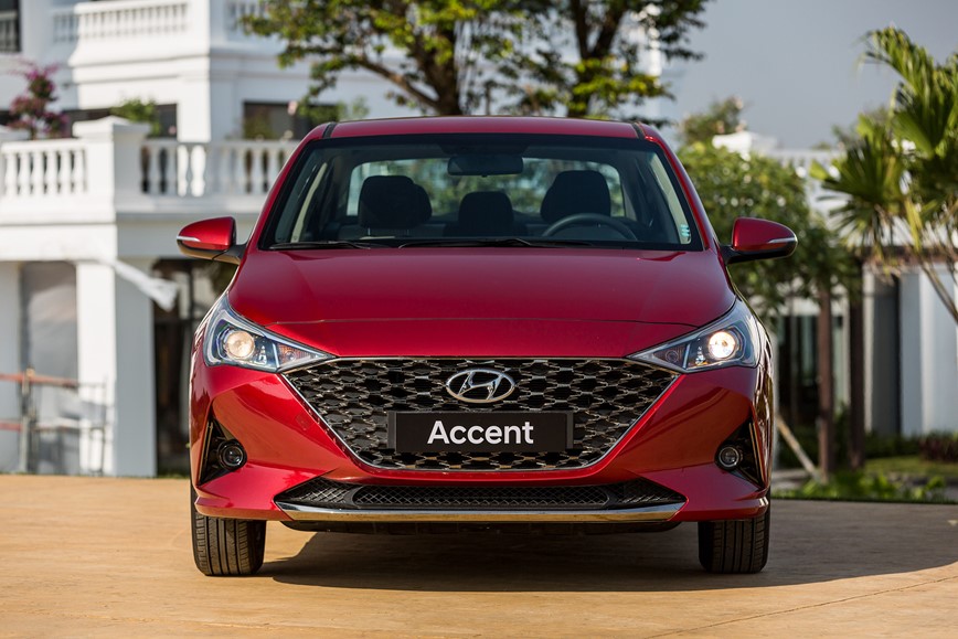 Top 5 dong xe sedan ban chay thang 8: Hyundai Accent dan dau - Hinh anh 1