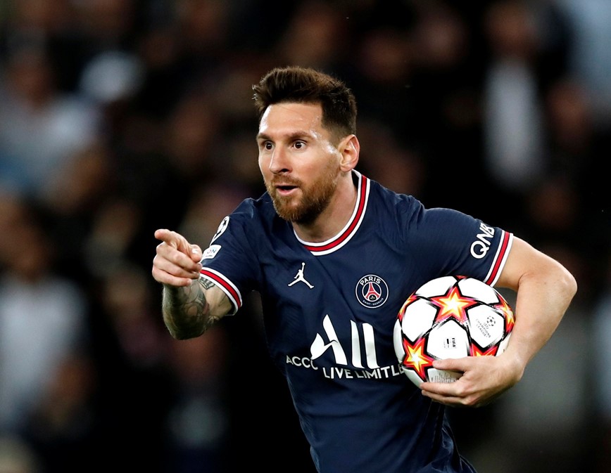 PSG bat dau dam phan de “giu chan” Messi  - Hinh anh 1