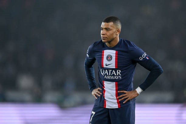 PSG quyet dinh rao ban Mbappe - Hinh anh 1