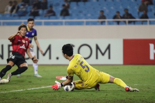 Ngoi sao cua Ha Noi FC lot vao doi hinh tieu bieu cua AFC Champions League - Hinh anh 1