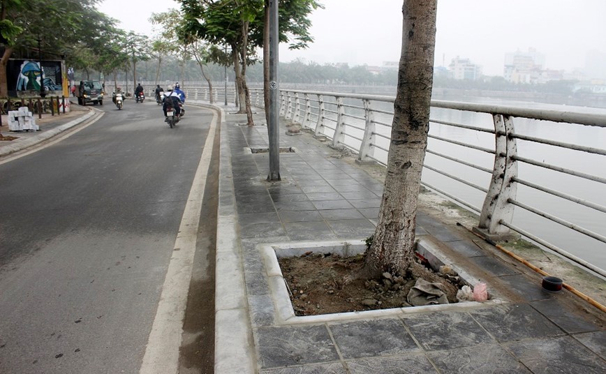 Ha Noi: Gan 300 tuyen pho se duoc cai tao, chinh trang via he - Hinh anh 1