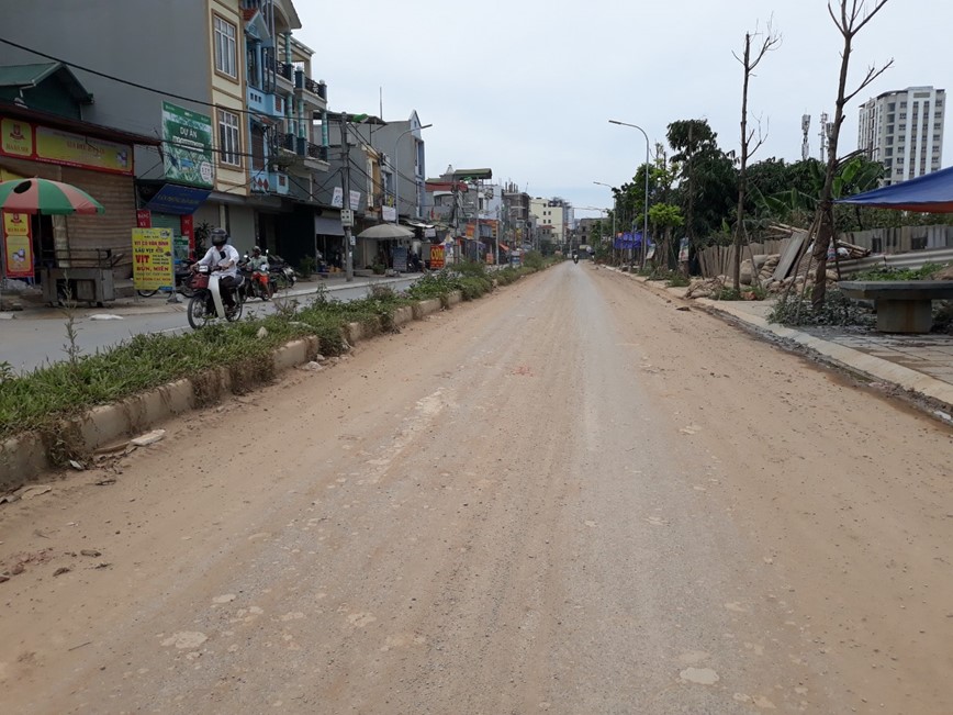 Nguoi dan “treo deo, loi suoi” giua Thu do - Hinh anh 1