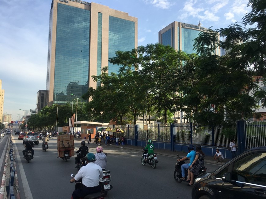 Ha Noi: Giao thong thuan loi trong ngay thi thu hai THPT quoc gia 2019 - Hinh anh 1