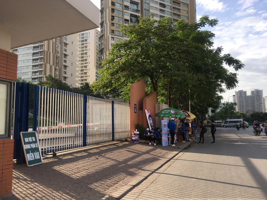 Ha Noi: Giao thong thuan loi trong ngay thi thu hai THPT quoc gia 2019 - Hinh anh 3