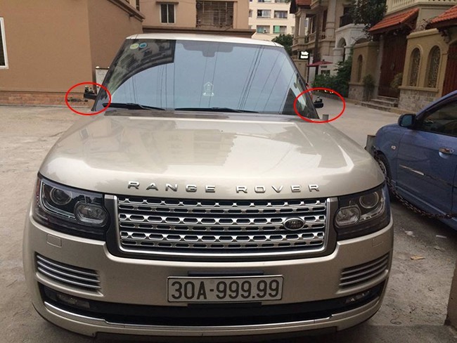 Loat xe sang tien ty Range Rover bi vat guong, trom logo o Viet Nam - Hinh anh 4