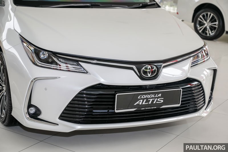 Can canh Toyota Corolla 1.8G 2019, gia gan 800 trieu dong - Hinh anh 6