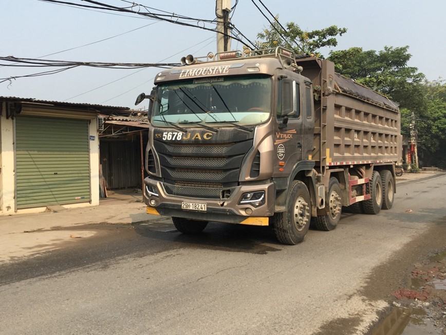 Tap doan “hung than” hoanh hanh tren duong Tay Tuu - Hinh anh 4