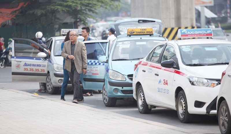 Ha Noi chuan bi ban hanh quy che quan ly taxi voi nhieu diem moi - Hinh anh 1