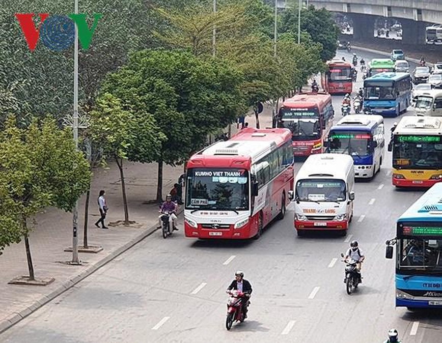 Bat cap diem dung don tra khach lien tinh  - Hinh anh 1