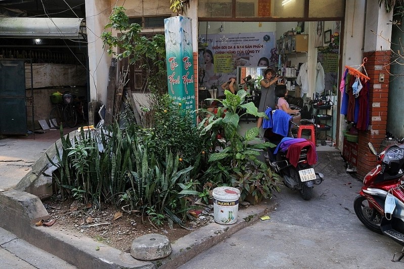 [Anh] Pho nghia dia “doc nhat vo nhi” tai Ha Noi - Hinh anh 15