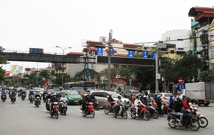 Ha Noi: Nguoi dan “khan goi” ve que truoc thoi diem cach ly toan xa hoi - Hinh anh 13