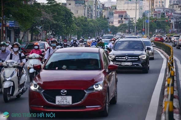  Nghi quyet 04/2017/NQ - HDND: Nguon luc manh me thuc day van hoa giao thong Ha Noi - Hinh anh 2