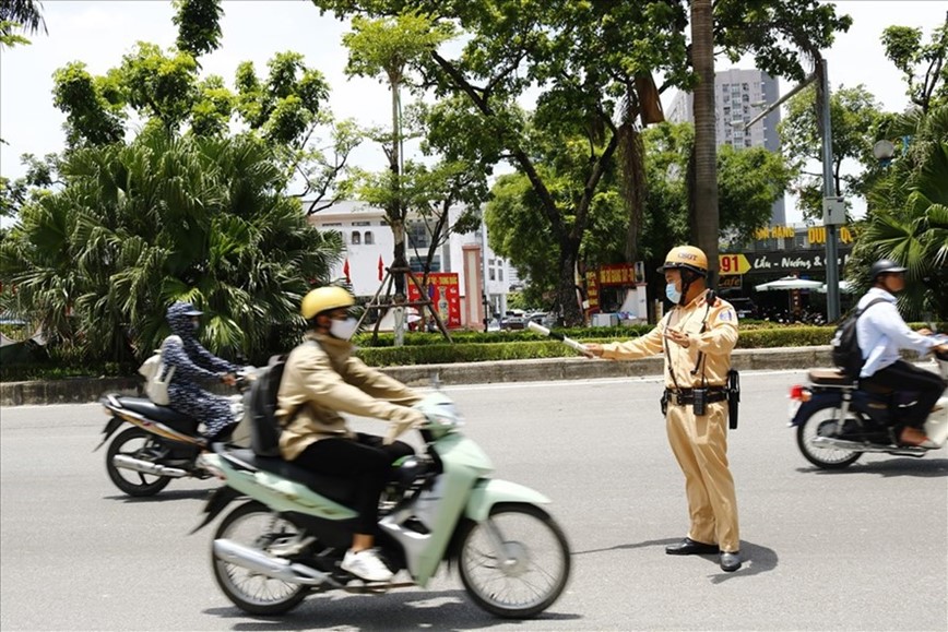 Tinh hinh giao thong toan quoc trong ngay 2/5 - Hinh anh 2