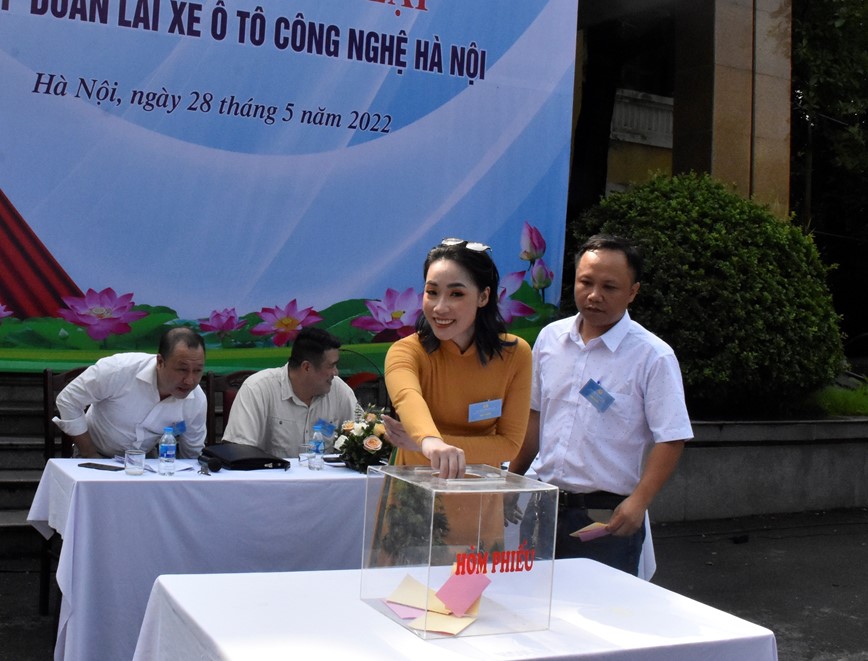 To chuc thanh lap Nghiep doan Lai xe o to cong nghe Ha Noi - Hinh anh 3