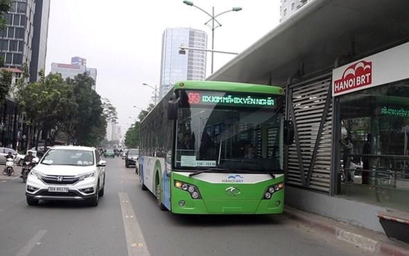 Hiep hoi van tai hanh khach cong cong Ha Noi: Can duy tri duong danh rieng cho xe buyt BRT - Hinh anh 1